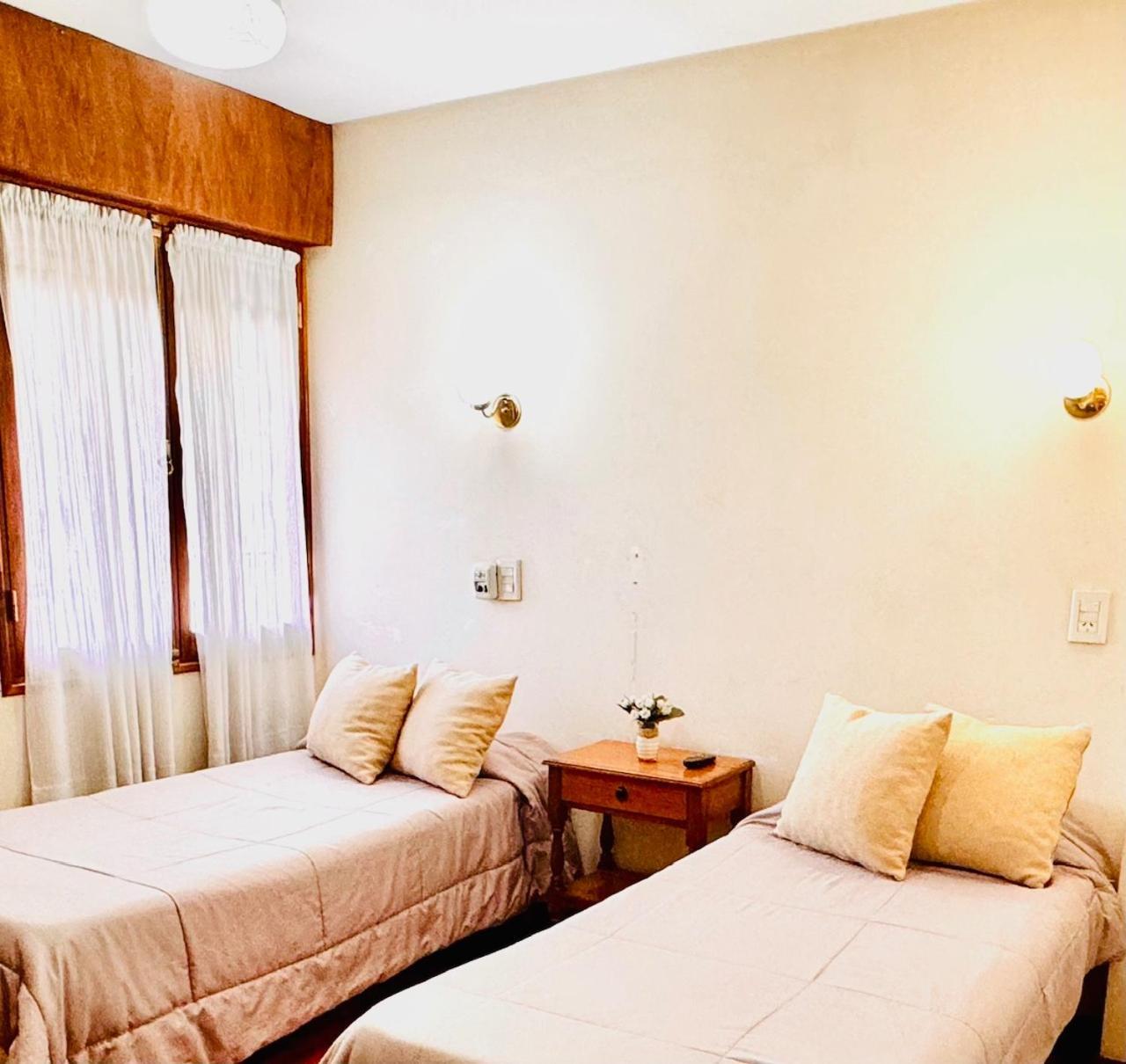Hotel Villa Ines Mendoza Bagian luar foto