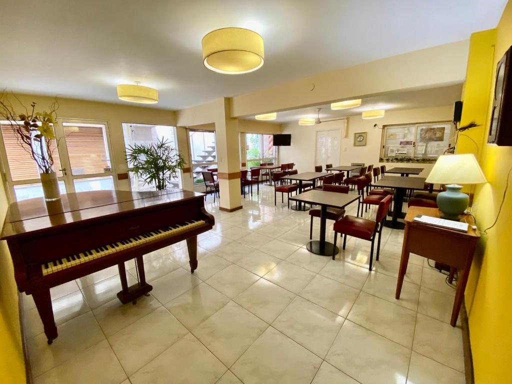 Hotel Villa Ines Mendoza Bagian luar foto
