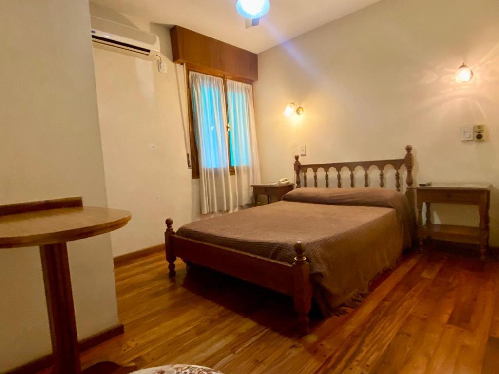 Hotel Villa Ines Mendoza Bagian luar foto